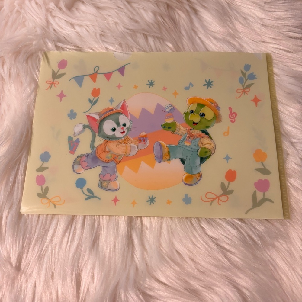 NEW Shanghai Disney Resort Duffy and Friends Easter Folder